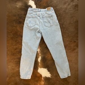 American eagle mom jeans